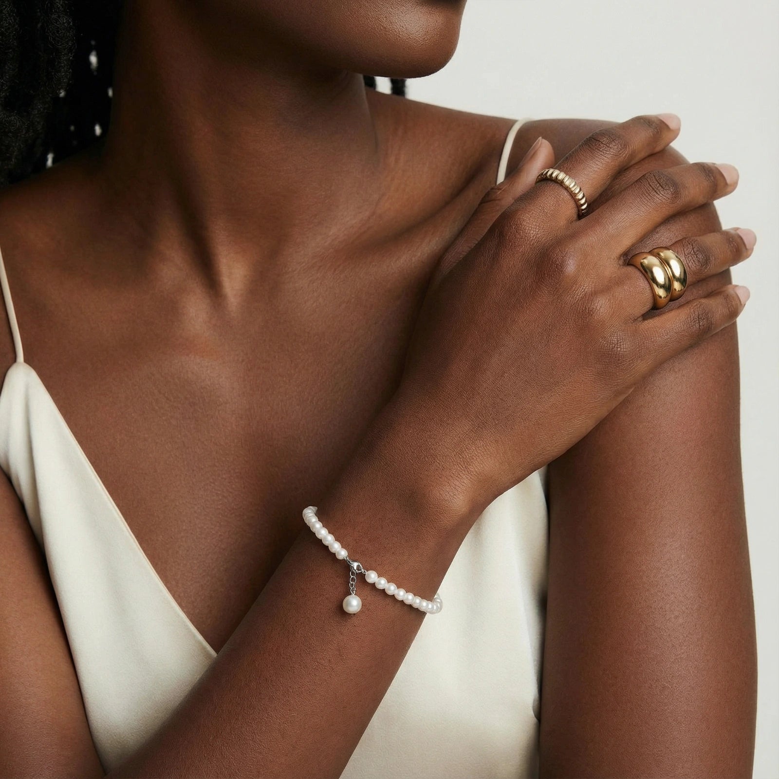 Pearlescent Dreams Bracelet