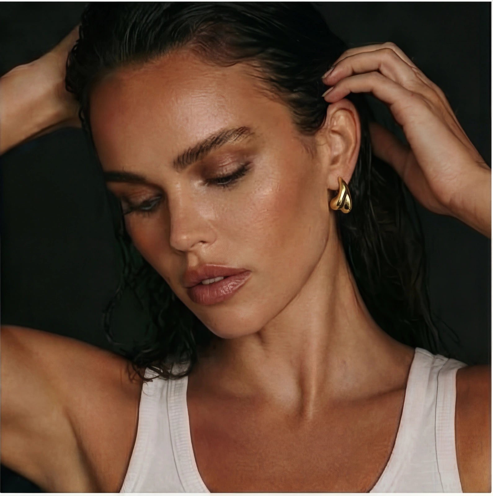 Boucles d'oreilles pendantes sculptées